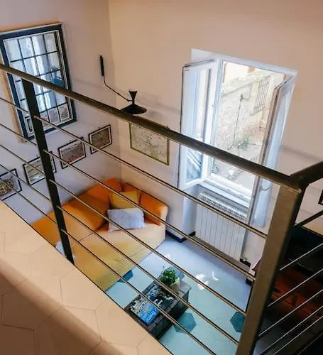 Charming Restored Loft In The Heart Of Trastevere *